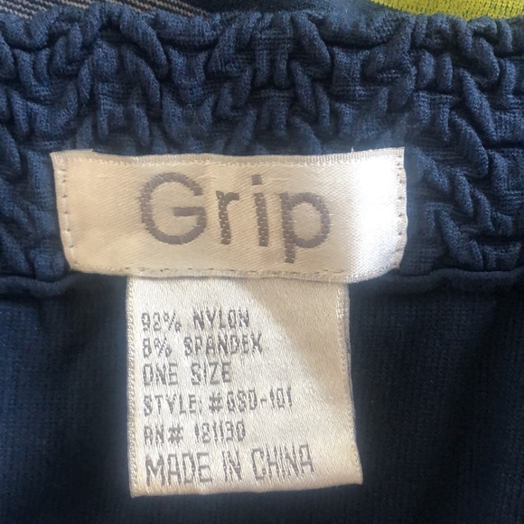 Grip Short Sleeves Dress size one size - Picture 6 of 6